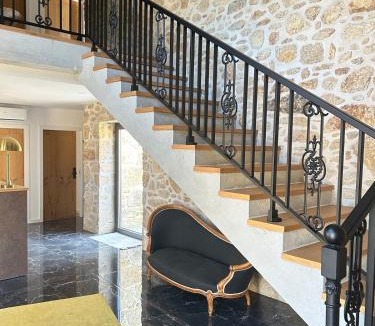 Santa Maria da Feira House | Paços de Douro - Chambre 6 Lumineuse & Paisible
