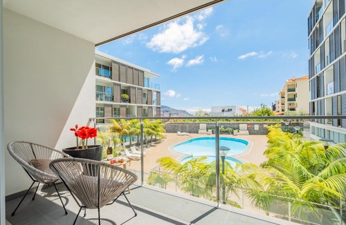 Santo Antonio Apartment | Palace Pool Apartment