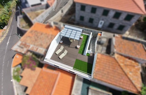 Sao Goncalo House | Palheiro's Dreaming View House by Mth