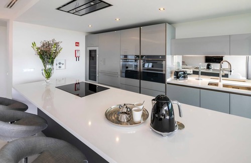 Ferragudo Apartment | Palms nº 14 - Luxury Deluxe Three Bedroom Apartment
