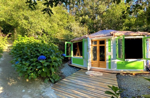 Portela Susa Cabin | Panoramic Yurt - NaturViana