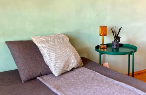 Merces Apartment | Parliament Ficus Studio