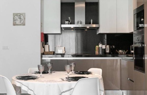 Peniche Apartment | Peaceful 1 Bedroom Apartment With Balcony, Leiria apartment 1007