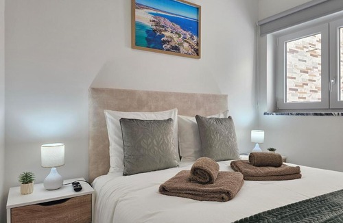 Peniche House | Peniche Town & Beach Stay
