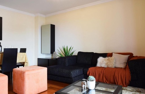 Sao Pedro Apartment | Perola, a Home in Madeira