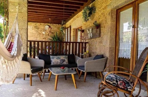 Amares House | Pet Friendly | Barbecue | Pool | MyStay