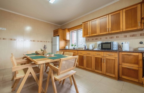 Santo Antonio House | Phenomenal 3-bedroom house in Santo António With fantastic view and hiking trail