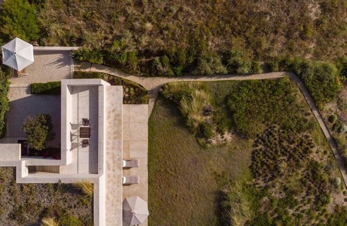 Azenhas do Mar Villa | Pierino's Cliff