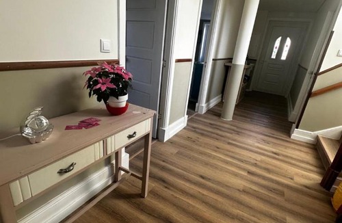 Oliveira De Azemeis Bed & Breakfast | Pink-Shell