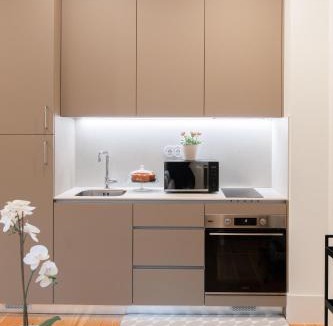 Oliveira do Castelo Apartment | Plaza Apartments by HostWise