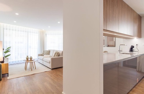 Santa Marinha Apartment | Polacos Residence | 2BR | Apt J by LovelyStay