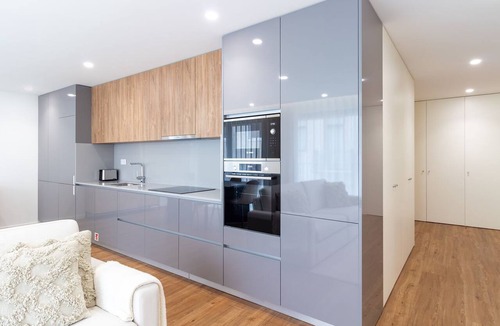 Santa Marinha Apartment | Polacos Residence | 2BR | Apt H by LovelyStay