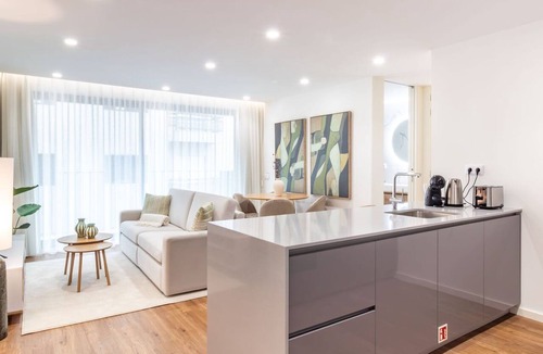 Santa Marinha Apartment | Polacos Residence | 1BR | Apt M by LovelyStay