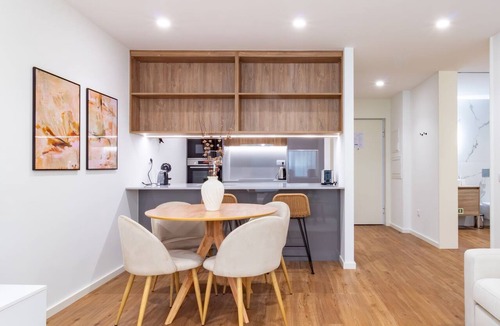Santa Marinha Apartment | Polacos Residence | 1BR | Apt B by LovelyStay