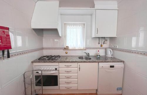 Albardeira Apartment | Pool View Balcony & Walk to beach, by TimeCooler