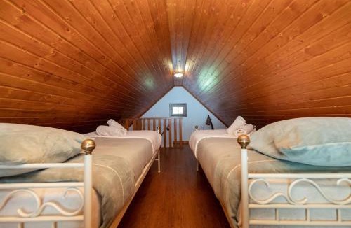 Sao Vicente House | Portas da Levada B by Rent-a-key