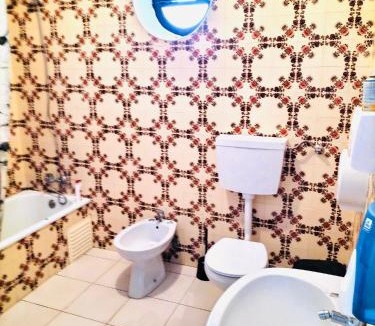 Portimao Hostel | Portimao central Holiday Hostel ,Algarve