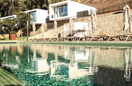 Ribadouro Bed & Breakfast | Portovella Lodges & Bungalows
