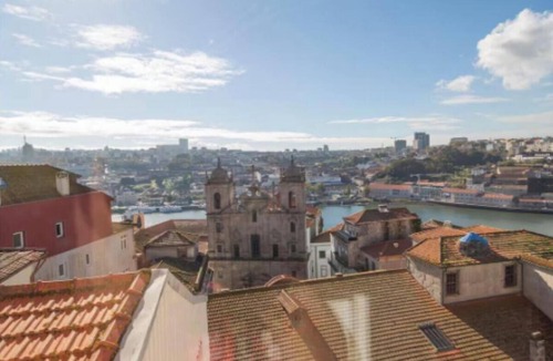 Uniao de Freguesias do Centro Apartment | Premium 3-Bedroom Apartment with Panoramic Views in the Heart of Porto