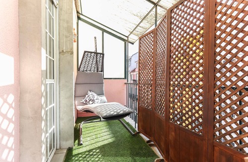 Principe Real Apartment | PRINCIPE REAL BALCONY by HOMING