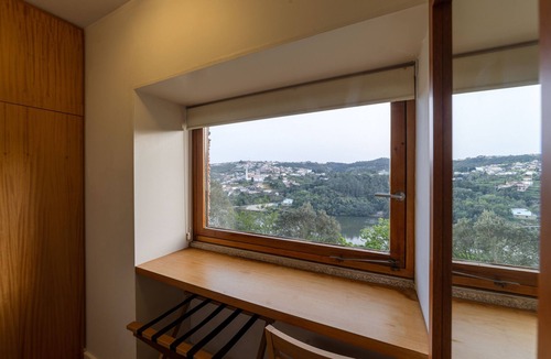 Esposade Ski Chalet | Private Natural Pool, Unique Natural Beauty in the Douro