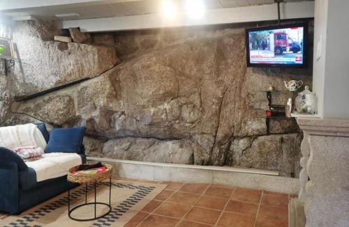 Carvalho House | Private Pool with Huge Terrace&Garden