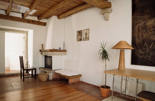 Almocageme House | Private room 2 in a shared house
