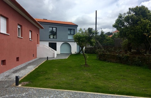 Lanhelas House | Propriedade Rustica com Piscina e Churraqueira com Vistas Para o rio Minho