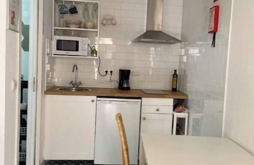 Santa Catarina da Fonte do Bispo House | Casa Esparto, a 15-minute drive from the beach