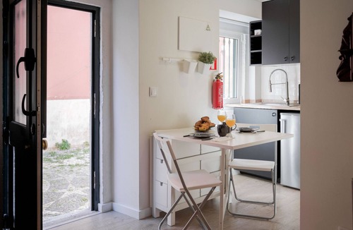 Santo Condestavel Apartment | Quartel · Authentic and brand-new in the city center