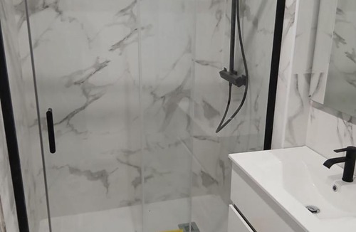 Sao Sebastiao House | quarto na praceta
