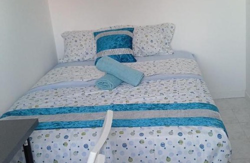 Sao Sebastiao House | quarto na praceta