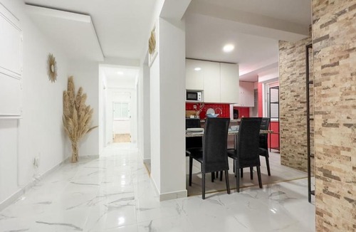 Rio de Mouro Apartment | Quarto Privado Castelo