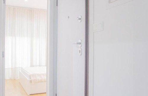 Agualva-Cacem House | Quarto Privado Prosperous