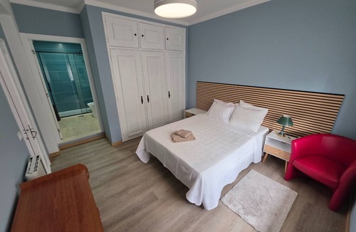 Santo Antonio dos Olivais House | Quarto Suite Fish QM