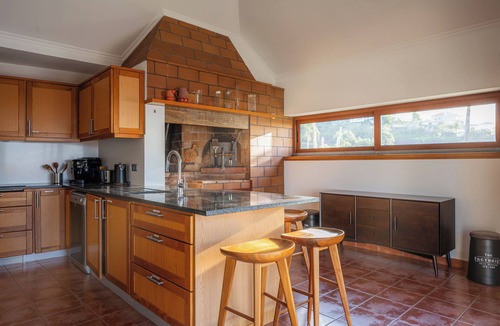 Calheta House | Quinta Aurora - Cottage Vacation Home - Heated Pool, Ocean View, Organic Garden