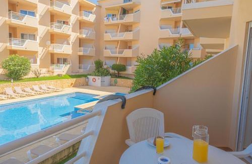 Alvor Apartment | Quinta da Amoreira by the Pool one