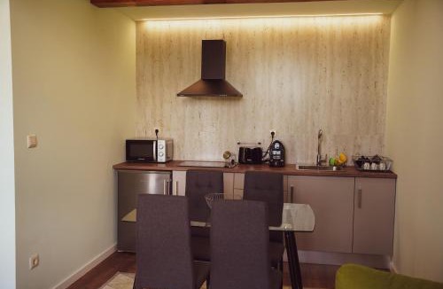Moncao House | Quinta das Vianas - Casas do Picadeiro