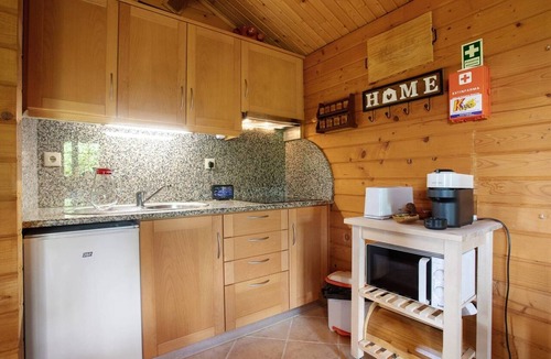 Lourinha House | Quinta Do Castelo - Family Country House with Mountain View, Wi-Fi and Air Conditioning