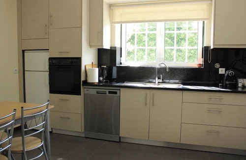 Refoios do Lima House | QUINTA DO MOSTEIRO:Charming refuge between history and nature