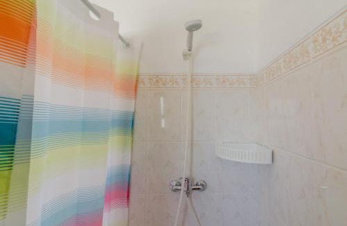 Vale de Parra House | Quinta do Paraíso - Private Rooms with Ensuite Bathrooms