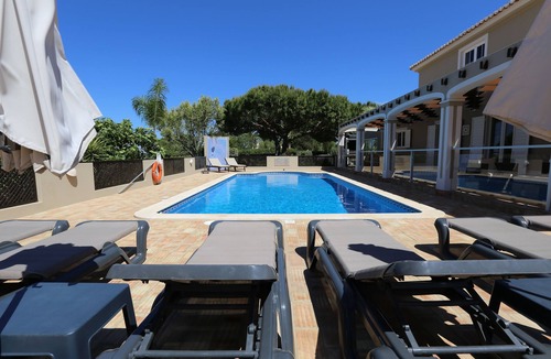 Caramujeira House | Quinta do Pinheiro Manso - Hollidays Viila - Marinha Beach