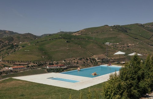 Lamego House | Quinta do Roso - Douro Wine Estate - by FERO