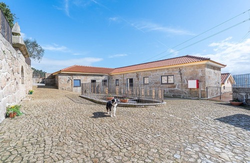 Parada de Todeia Apartment | Quinta dos Chãos - Casa do Lago