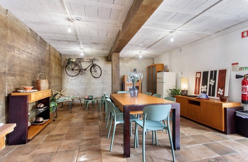 Raposos Apartment | Quinta dos Raposos – Suite Ar with Shared Pool, Terrace, and Wi-Fi