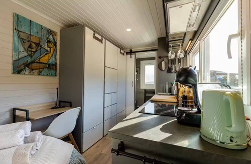 Barril de Cima House | Quinta Maresia 1 - tiny house close to beach