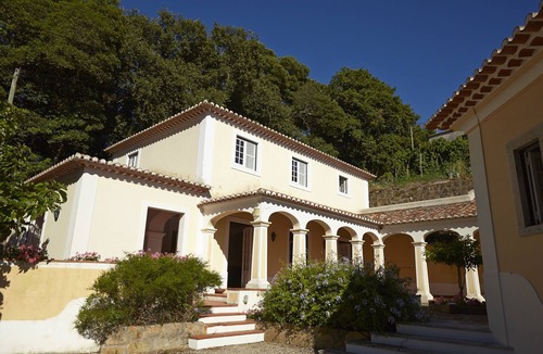 Monserrate Villa | Quinta Matalva main house and barn