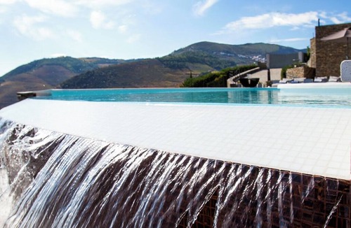 Bomfim House | Quinta Rainha Santa Mafalda - Douro Valley Design Villa