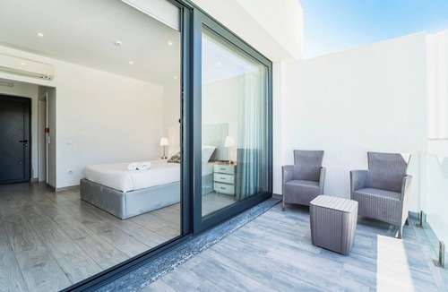Almodovar e Graca dos Padroes Hotel | Quinta Solar da Portela