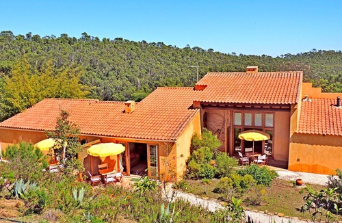 Barao de Sao Joao Apartment | Quinta Sonhos for romantic nature lovers, Lagos